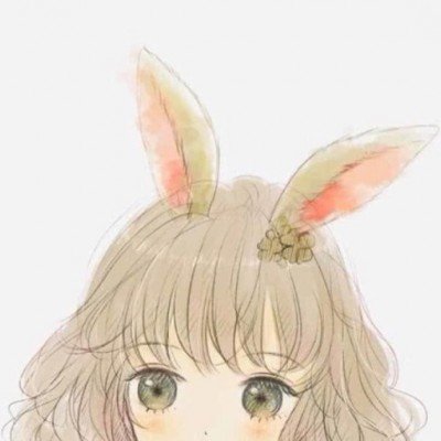 工人搭建舞台时为追星女儿拍下海报